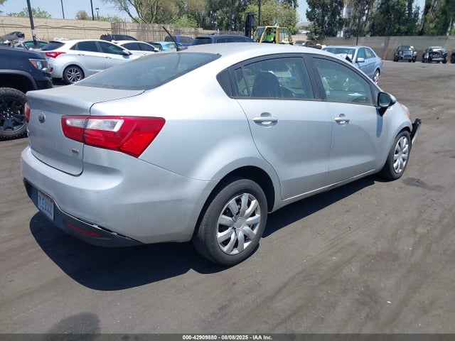 KIA dohc gamma 2014 KNADM4A36E6402452 Image 4