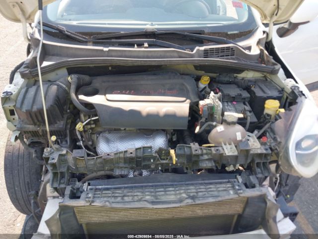 2016 FIAT 500X ZFBCFYBT8GP514541 Photo 9