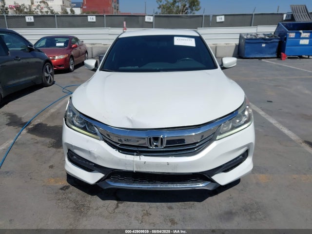 1HGCR2F15HA261436 Honda k24w1