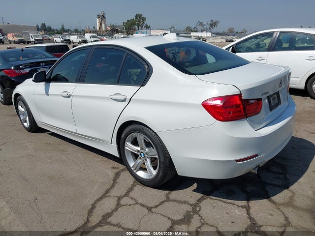 BMW 2015 2015 WBA3D3C54FK158409 Image 3