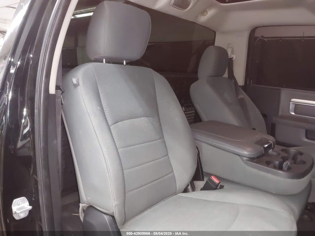 3C6JR6AT5EG142019 RAM 1500