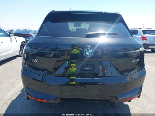 BMW Ix 2024 WB523CF01RCR60962 Image 16