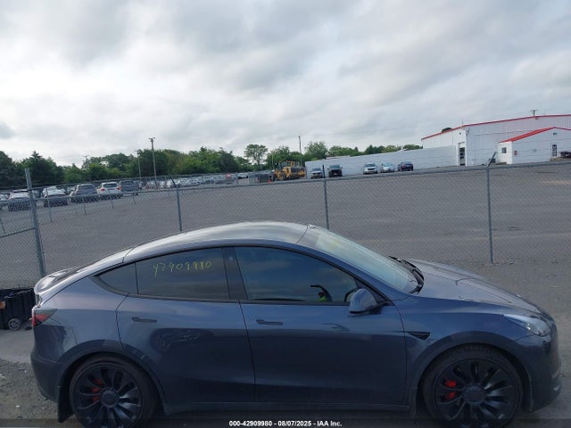 Tesla 2022 2022 7SAYGDEF8NF511700 Image 13