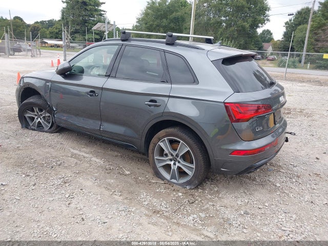 2025 AUDI Q5 WA1GAAFYXS2025018 Photo 2