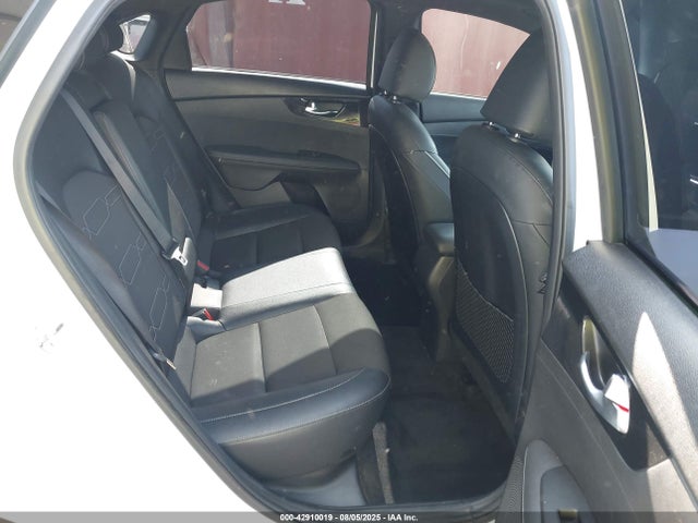 3KPF54AD4PE680670 KIA mpi nu