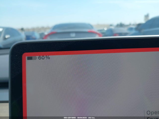 5YJ3E1EA9PF624736 Tesla 2023