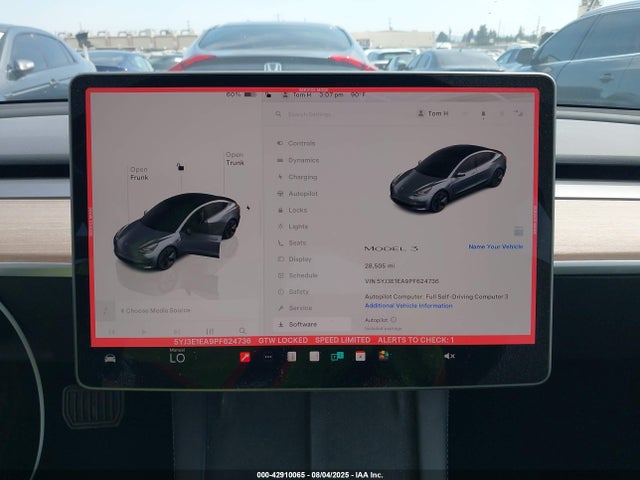 5YJ3E1EA9PF624736 Tesla 2023