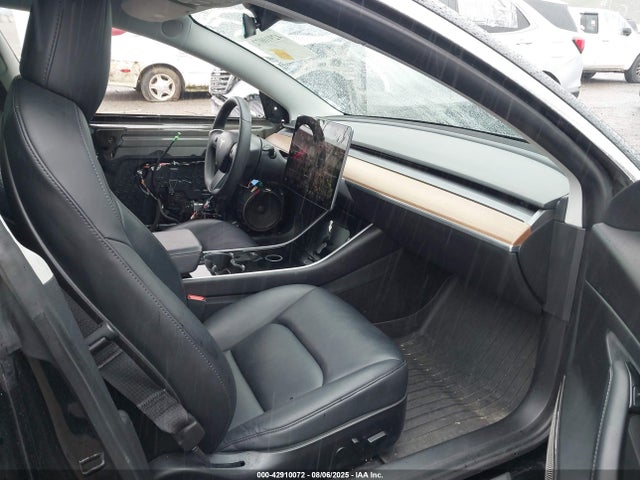 2020 TESLA MODEL 3 5YJ3E1EA9LF704693 Photo 4