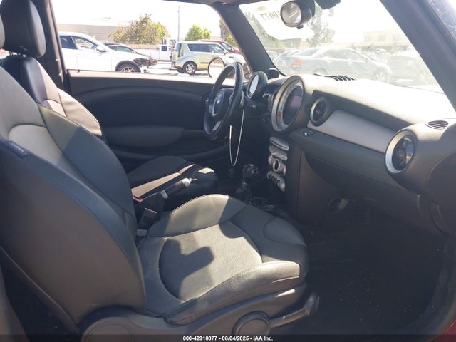 2009 MINI COOPER WMWMF33549TW70426 Photo 4