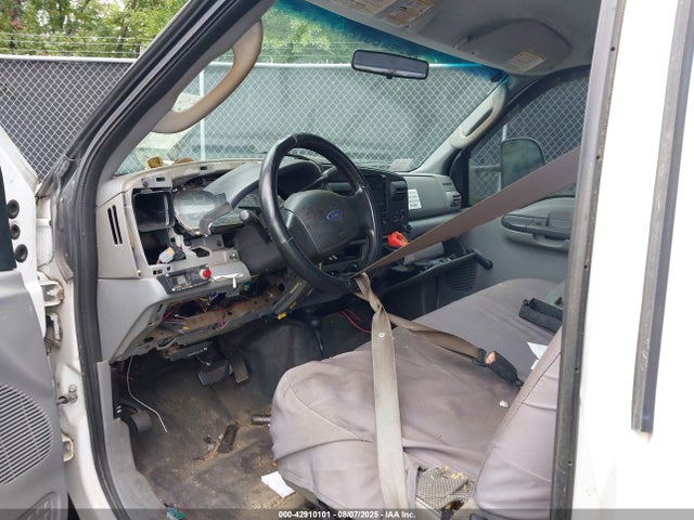 Продажа на аукционе авто 2007 Ford F-550 Chassis, vin: 1FDAF57P17EA59649, номер лота: 42910101