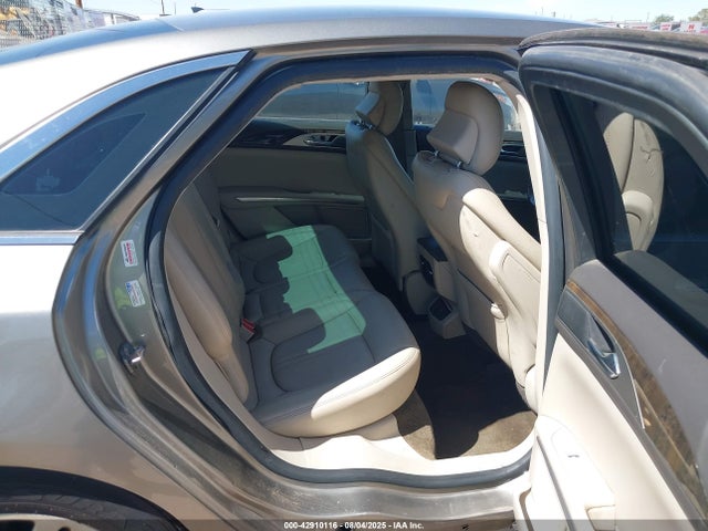 Lincoln 2016 2016 3LN6L2G90GR627983 Image 8