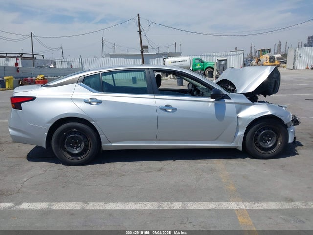 Nissan 2024 2024 1N4BL4BVXRN320772 Image 13