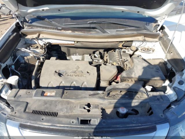 2016 MITSUBISHI OUTLANDER JA4AD3A35GZ028766 Photo 9