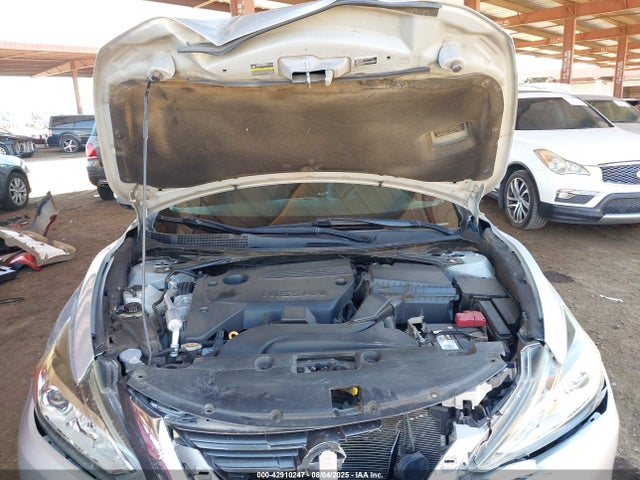 1N4AL3AP5HC175904 Nissan 2017