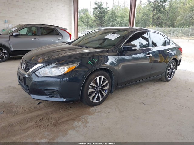 Nissan 2016 2016 1N4AL3AP1GC137729 Image 2