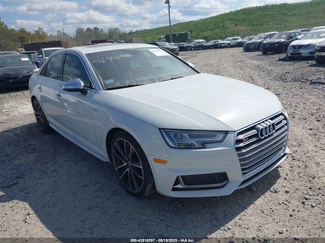 2018 AUDI S4 WAUB4AF4XJA101715 Photo 0