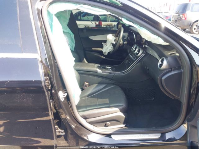 2021 MERCEDES-BENZ C 300 W1KWF8DB1MR644861 Photo 4