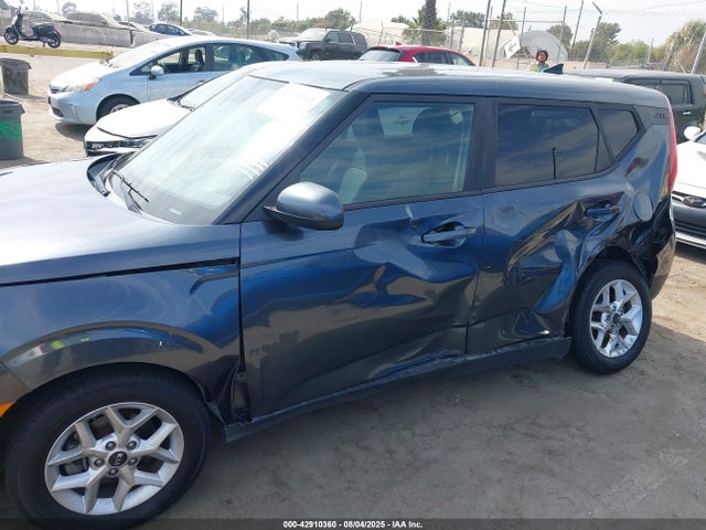 KNDJ23AU6L7056375 KIA mpi nu