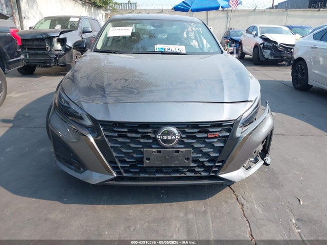 1N4BL4CV8PN378827 Nissan 2023