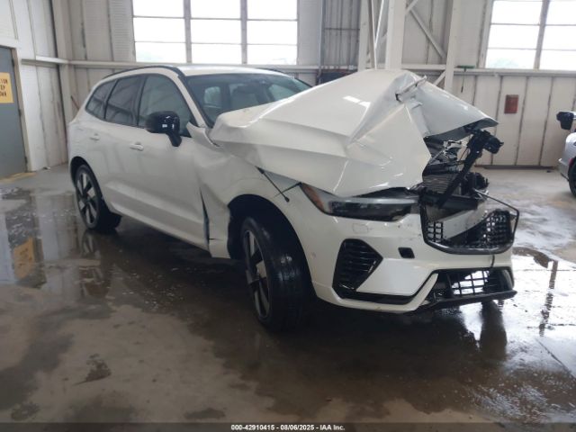 2024 VOLVO XC60 RECHARGE PLUG-IN HYBRID YV4H60DL5R1782435