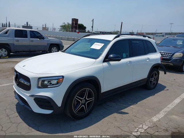 W1N4M4GB3MW108211 Mercedes-Benz m260