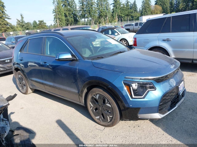 KNDCR3L15S5143184 KIA 2025