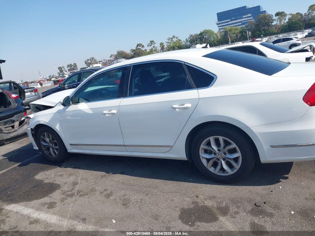 1VWAT7A30GC002625 Volkswagen 1.8t