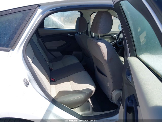 1FADP3K2XEL255103 Ford 2014