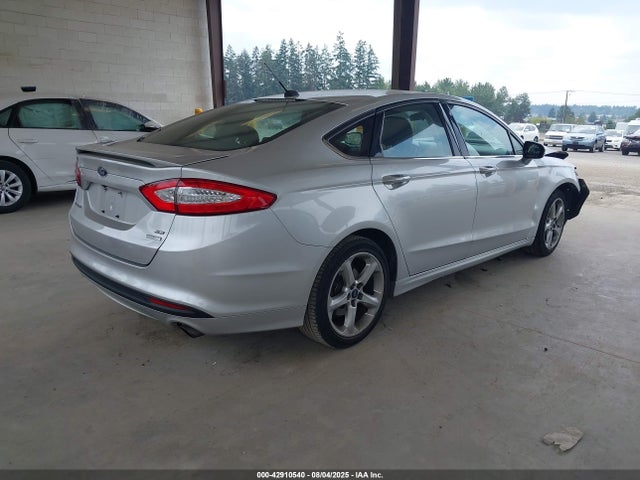 Ford 2016 2016 3FA6P0HD6GR149266 Image 4