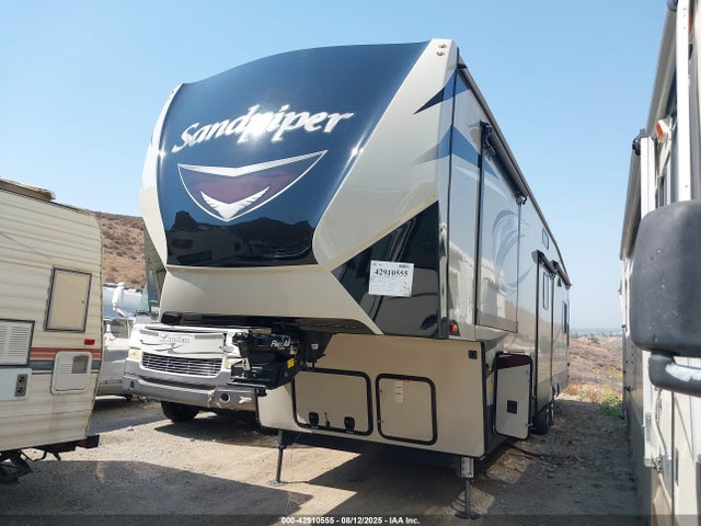 4X4FSAN29JJ036960 Other 2018