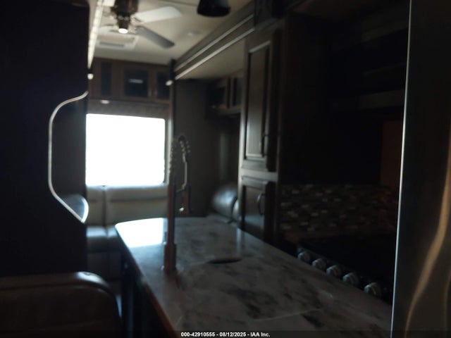 4X4FSAN29JJ036960 Other 2018
