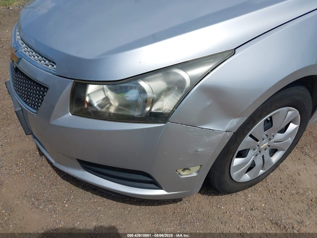 1G1PA5SH0E7223061 Chevrolet luw