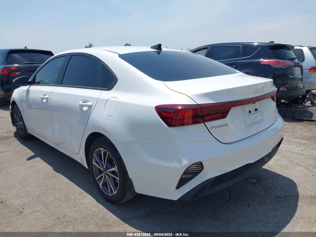 KIA mpi nu 2023 3KPF24AD5PE596463 Image 3