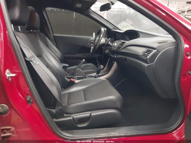 1HGCR2F5XHA158922 Honda k24w1