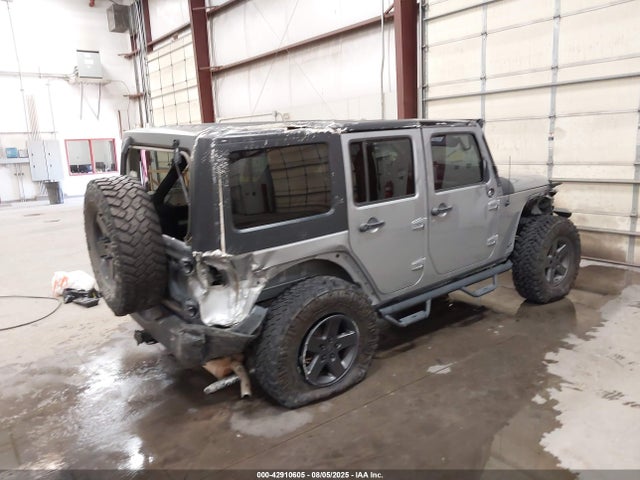 1C4BJWDG9FL518678 Jeep Wrangler