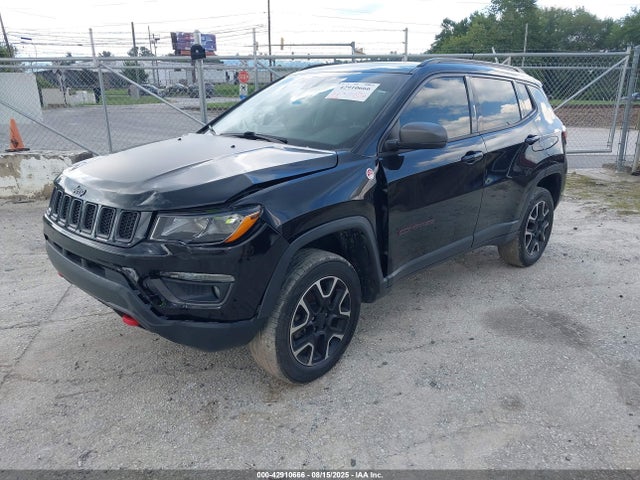 Jeep Compass 2021 3C4NJDDB5MT540149 Image 2