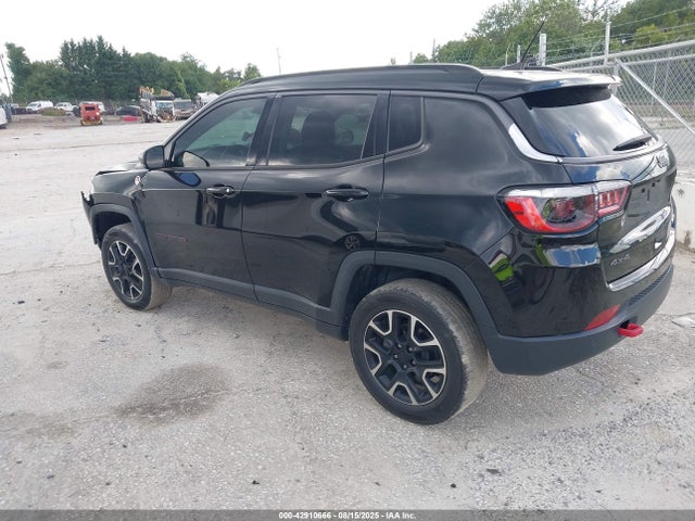 Jeep Compass 2021 3C4NJDDB5MT540149 Image 3
