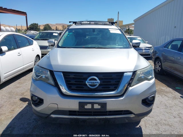 5N1DR2MM7HC677262 Nissan Pathfinder