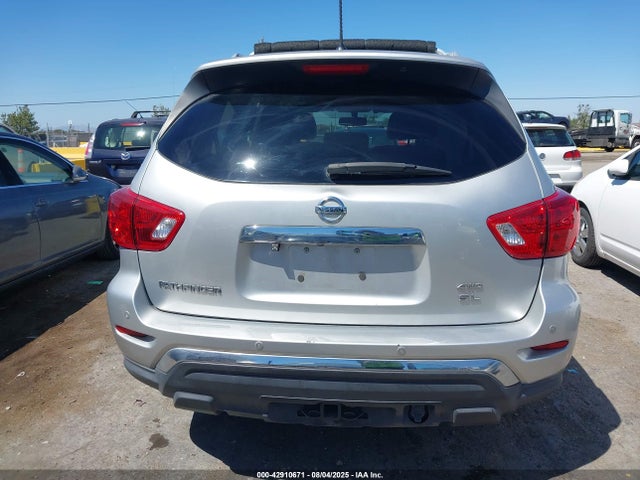 5N1DR2MM7HC677262 Nissan Pathfinder