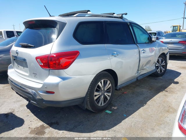5N1DR2MM7HC677262 Nissan Pathfinder