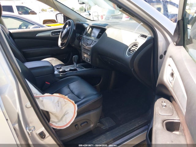 5N1DR2MM7HC677262 Nissan Pathfinder
