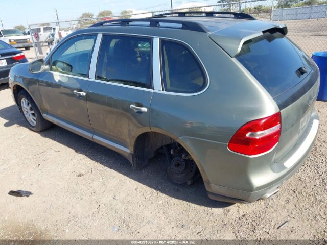 2010 PORSCHE CAYENNE WP1AA2AP9ALA03535 Photo 2