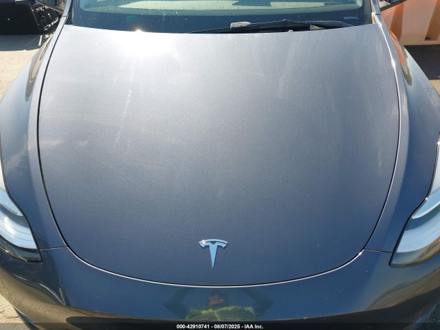 2023 TESLA MODEL Y 7SAYGDEE0PA128759 Photo 9