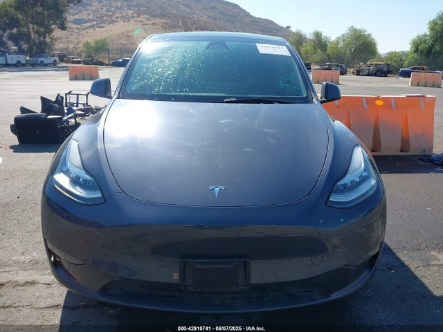 7SAYGDEE0PA128759 Tesla 2023