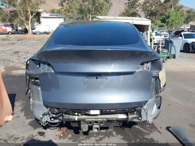 7SAYGDEE0PA128759 Tesla 2023