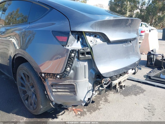 7SAYGDEE0PA128759 Tesla 2023