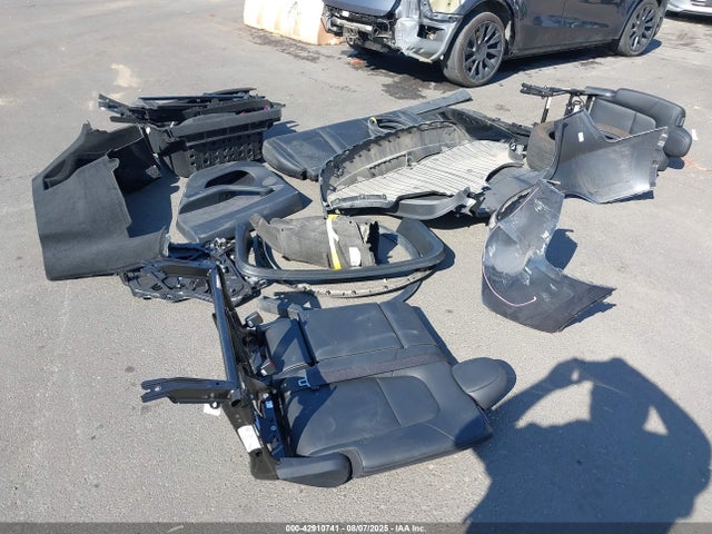 7SAYGDEE0PA128759 Tesla 2023