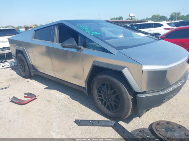 2025 TESLA CYBERTRUCK 7G2CEHED8SA069106