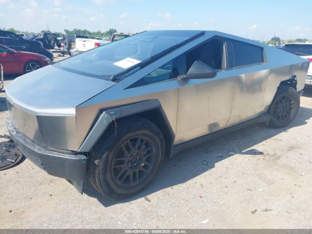 2025 TESLA CYBERTRUCK 7G2CEHED8SA069106 Photo 1