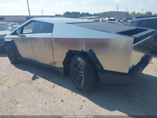 2025 TESLA CYBERTRUCK 7G2CEHED8SA069106 Photo 2